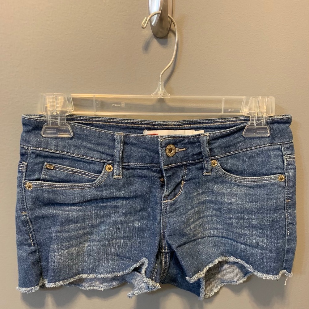 Levi’s Shorty Shorts